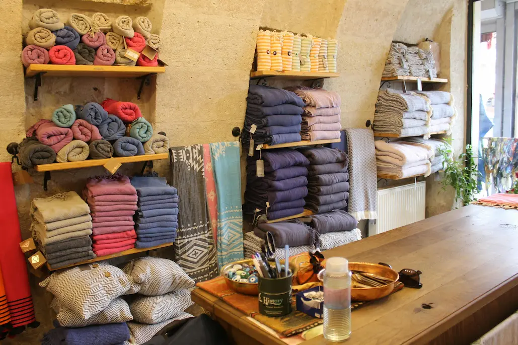 ethical clothing manufacturer for startups